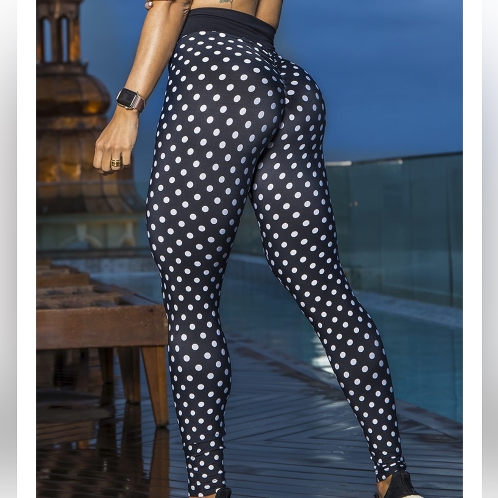CANOAN Brazilian Scrunch Booty Workout Legging - Picture 6 of 6